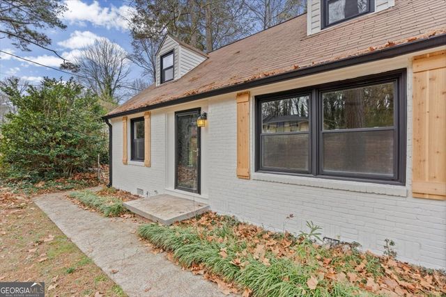 2451 Pine Drive NW, Kennesaw, GA 30152