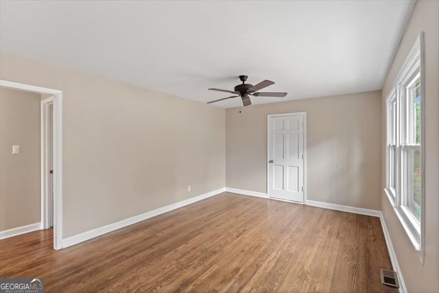 2451 Pine Drive NW, Kennesaw, GA 30152