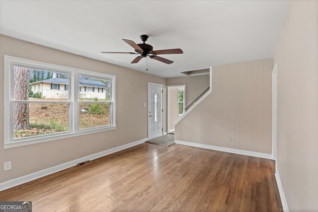 2451 Pine Drive NW, Kennesaw, GA 30152