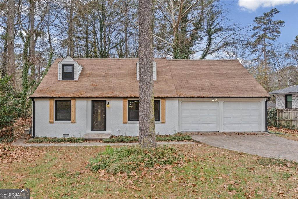 2451 Pine Drive NW, Kennesaw, GA 30152