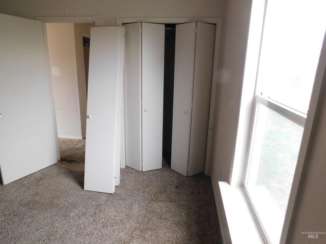 112 W Barbara Drive, Middleton, ID 83644