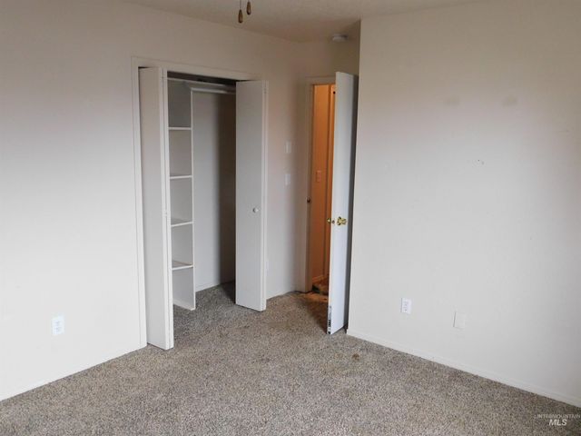 112 W Barbara Drive, Middleton, ID 83644