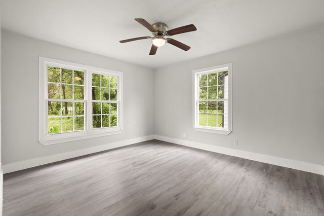 3624 Baylor Street, Forest Hill, TX 76119