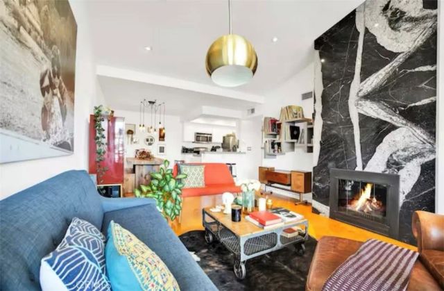 911 N Kings 306, West Hollywood, CA 90069