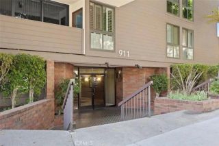911 N Kings 306, West Hollywood, CA 90069