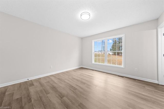 3707 Ribbon Lane, Winston-salem, NC 27107