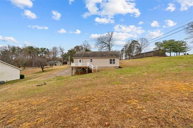 3707 Ribbon Lane, Winston-salem, NC 27107