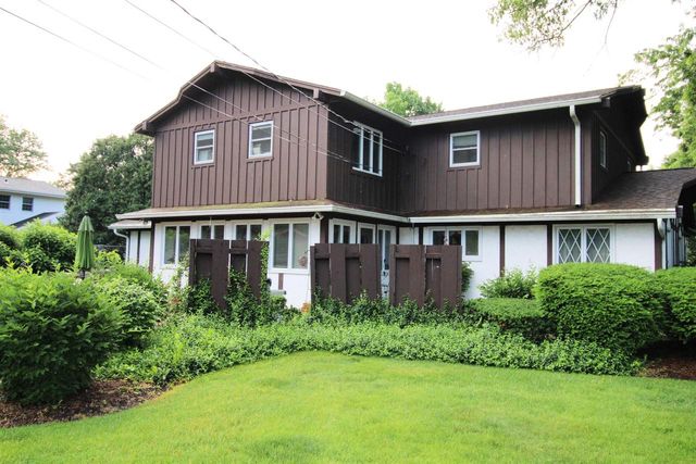 2535 Blarney Stone Drive, Beloit, WI 53511