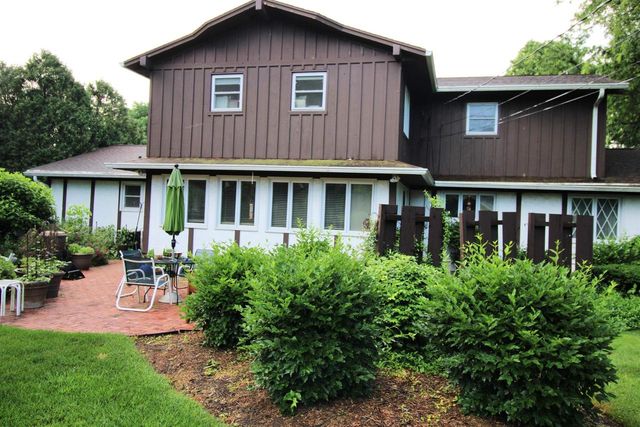 2535 Blarney Stone Drive, Beloit, WI 53511