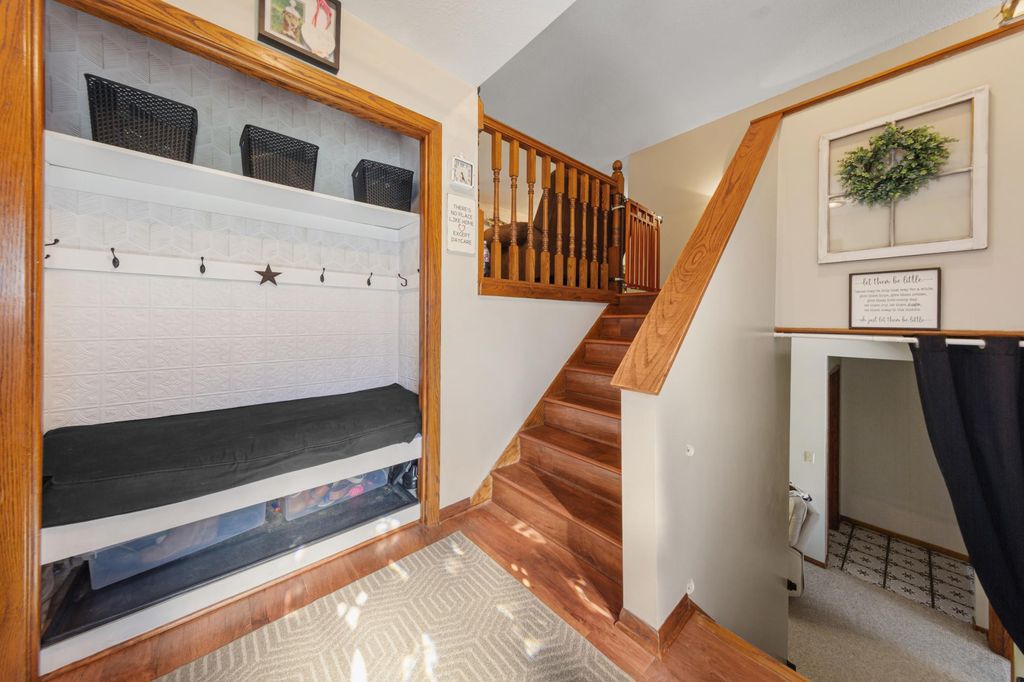 508 Ridge Road, Henderson, MN 56044 — photo 3