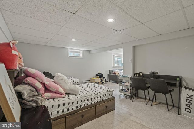 1010 WOODLANE RD, Mount Holly, NJ 08060