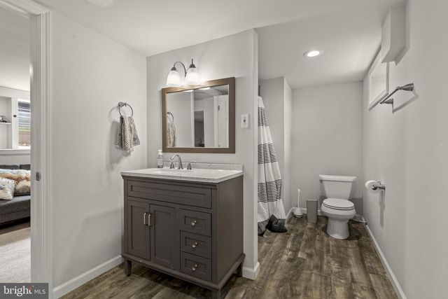 1010 WOODLANE RD, Mount Holly, NJ 08060