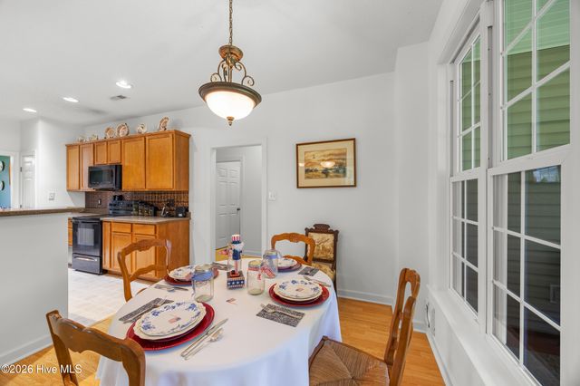 203 Skimmer Circle, Sneads Ferry, NC 28460