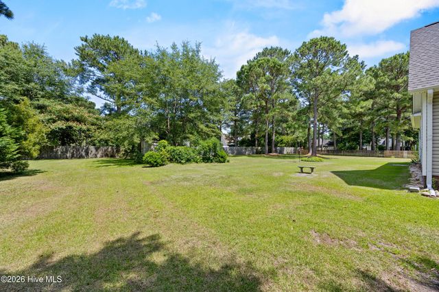 203 Skimmer Circle, Sneads Ferry, NC 28460