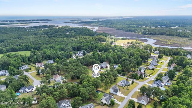203 Skimmer Circle, Sneads Ferry, NC 28460