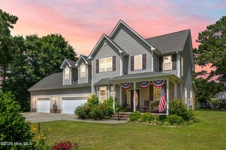 203 Skimmer Circle, Sneads Ferry, NC 28460