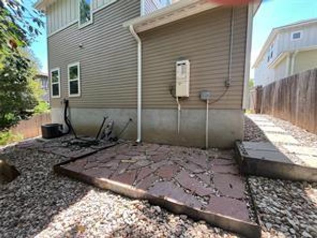 5006 Baker ST B, Austin, TX 78721