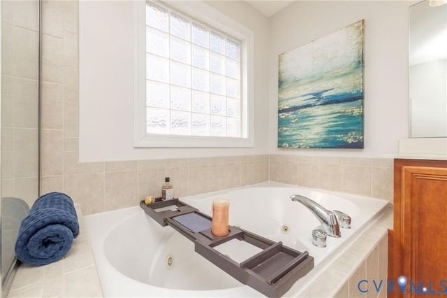 1118 Bach Ln, Midlothian, VA 23114