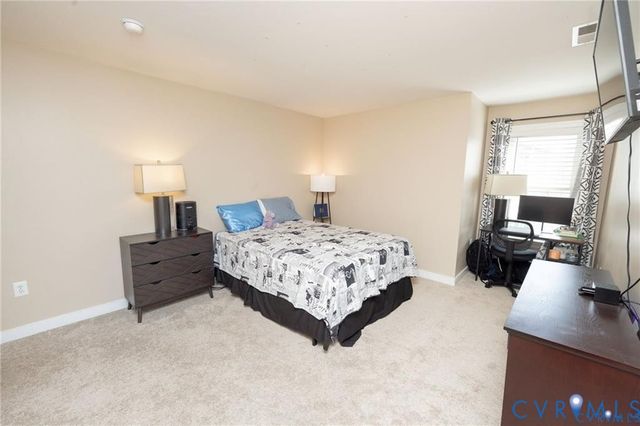 1118 Bach Ln, Midlothian, VA 23114
