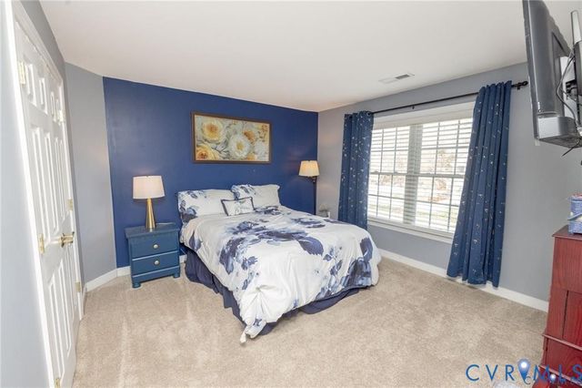 1118 Bach Ln, Midlothian, VA 23114