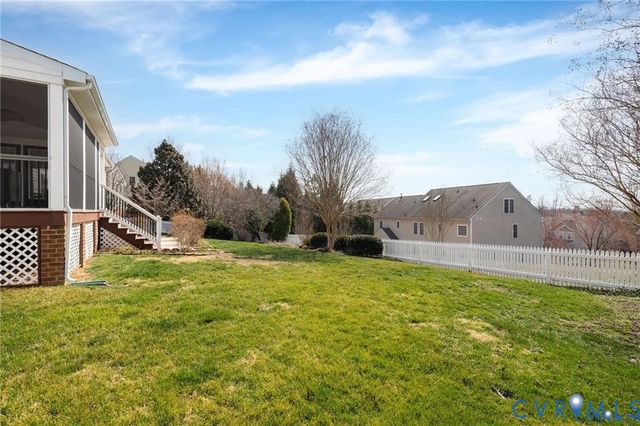 1118 Bach Ln, Midlothian, VA 23114