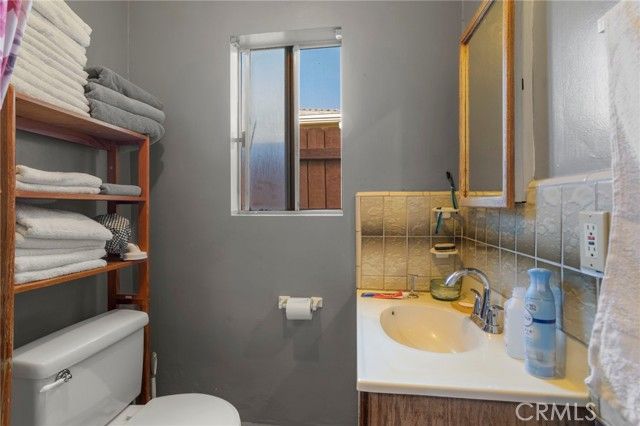 4140 Edenhurst Avenue, Los Angeles, CA 90039