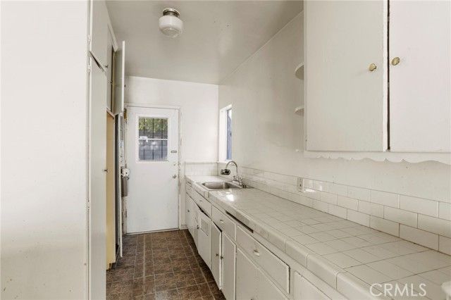 4140 Edenhurst Avenue, Los Angeles, CA 90039