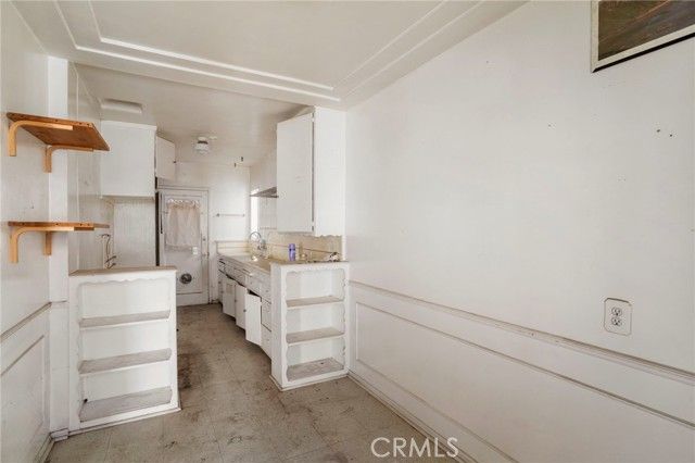 4140 Edenhurst Avenue, Los Angeles, CA 90039