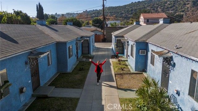 4140 Edenhurst Avenue, Los Angeles, CA 90039