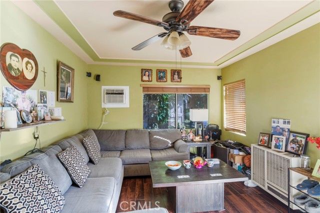 4140 Edenhurst Avenue, Los Angeles, CA 90039
