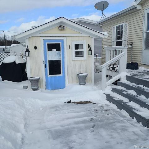 19859 Arcadia Drive, Clinton Charter Township, MI 48036