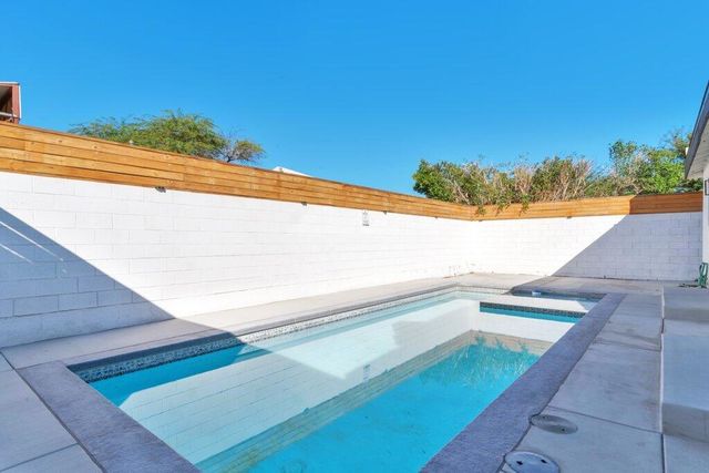 3291 N Sandspring Drive, Palm Springs, CA 92262