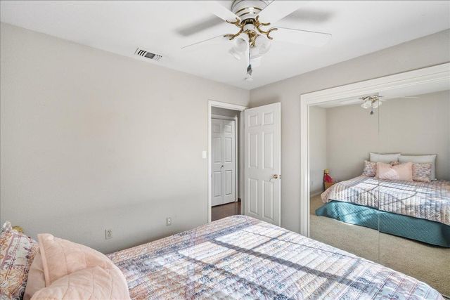 9013 Green River Way, Orangevale, CA 95662