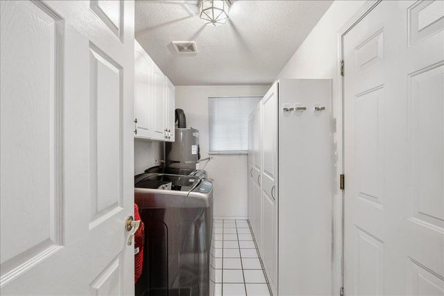 9013 Green River Way, Orangevale, CA 95662