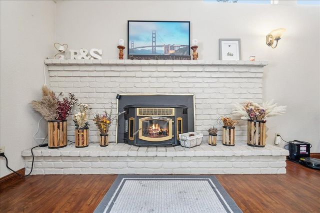 9013 Green River Way, Orangevale, CA 95662