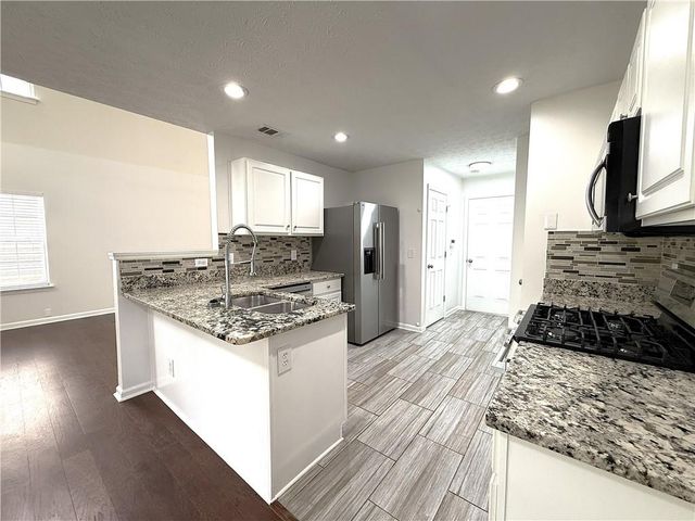 2150 Lexington Lane, Cumming, GA 30040