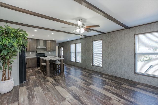 9959 Fm 2071, Valley View, TX 76272