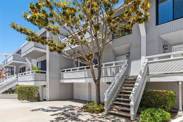 12 Aries Court, Newport Beach, CA 92663