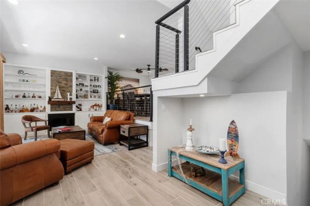 12 Aries Court, Newport Beach, CA 92663