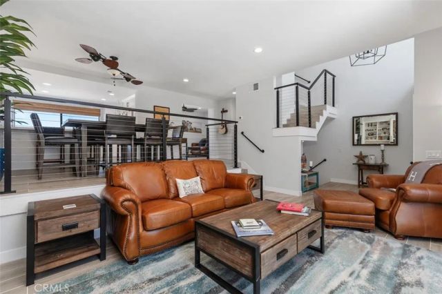 12 Aries Court, Newport Beach, CA 92663