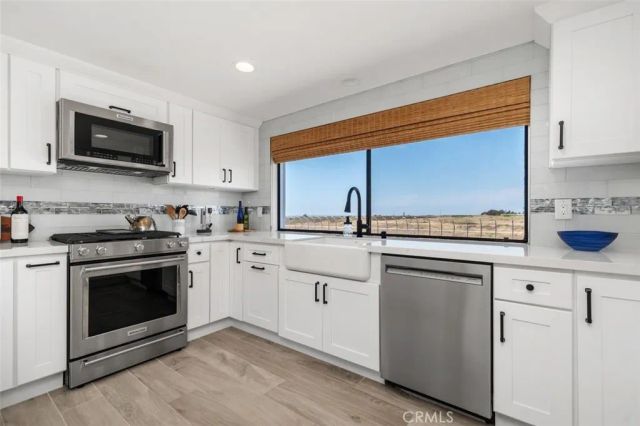 12 Aries Court, Newport Beach, CA 92663