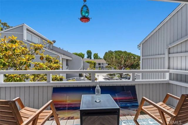 12 Aries Court, Newport Beach, CA 92663