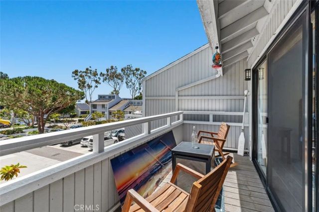 12 Aries Court, Newport Beach, CA 92663