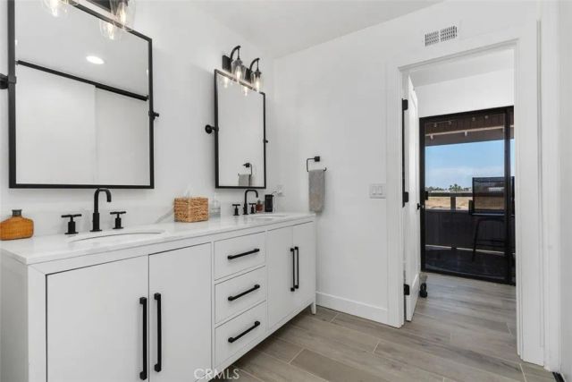 12 Aries Court, Newport Beach, CA 92663
