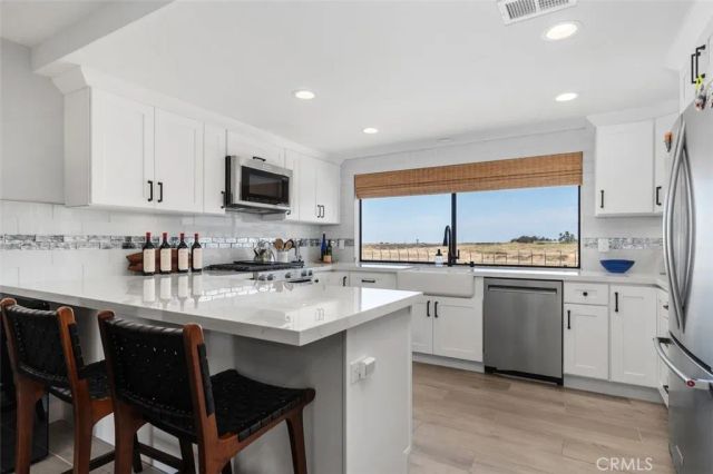 12 Aries Court, Newport Beach, CA 92663