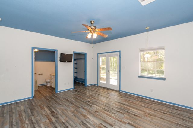 7316 Pine Drive, Alvin, TX 77511