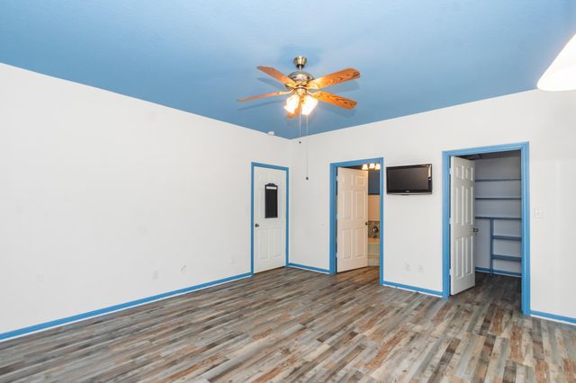 7316 Pine Drive, Alvin, TX 77511