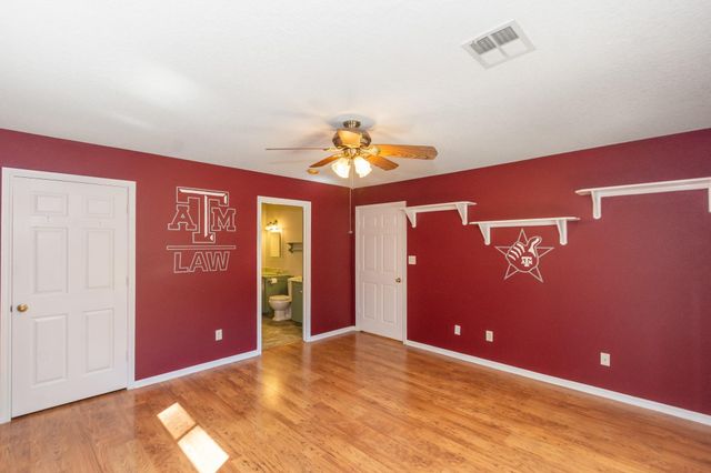 7316 Pine Drive, Alvin, TX 77511