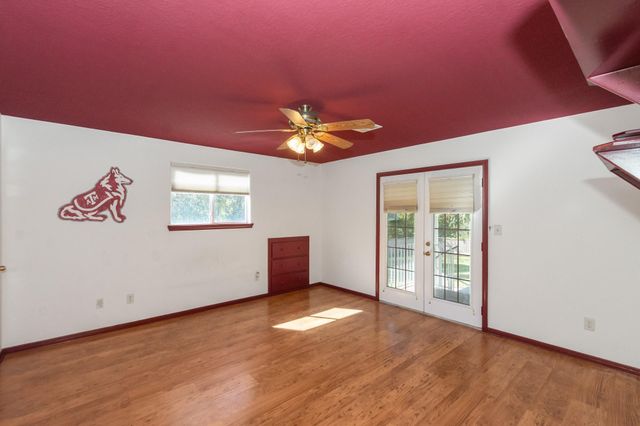 7316 Pine Drive, Alvin, TX 77511