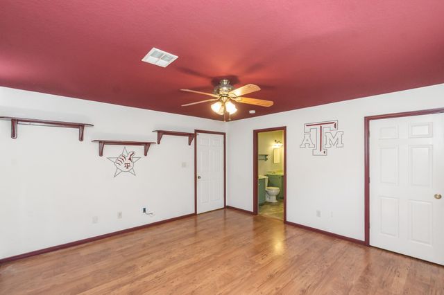 7316 Pine Drive, Alvin, TX 77511